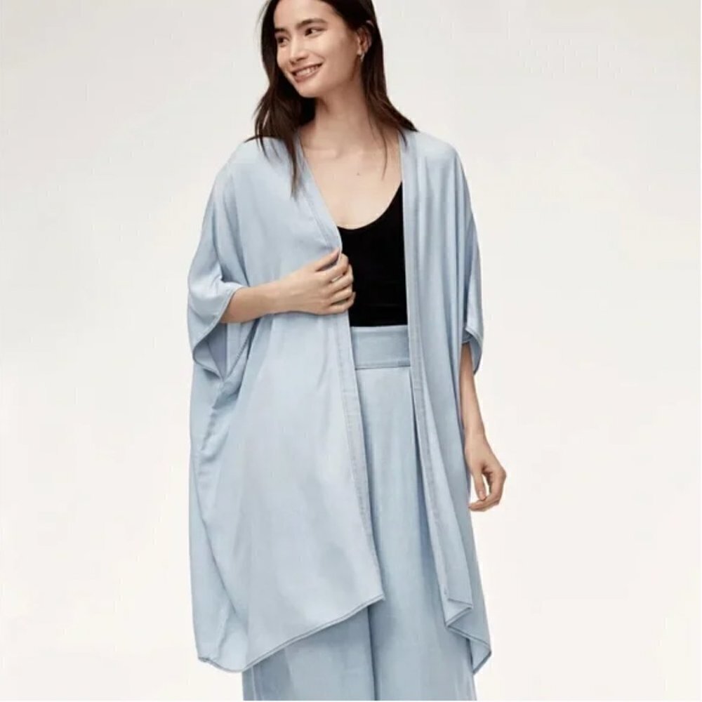 Aritzia Azure Skies Aitken Blouse Lightweight Rayon Twill Kimono Size S/M